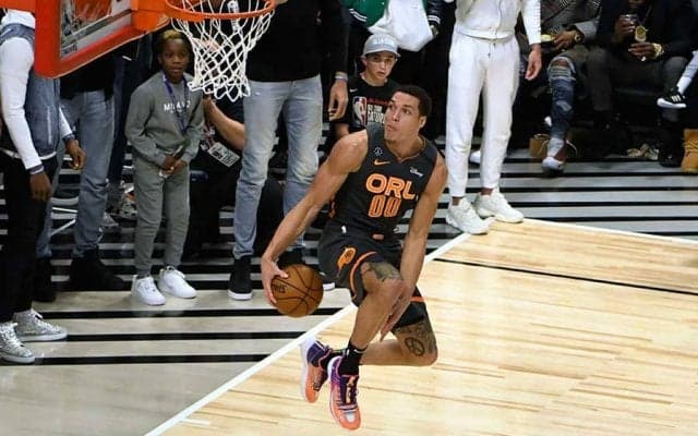 【NBA】ダンクコンテストの遺恨　V逸選手が“疑惑の判定”にラップで反撃「批判されると…」