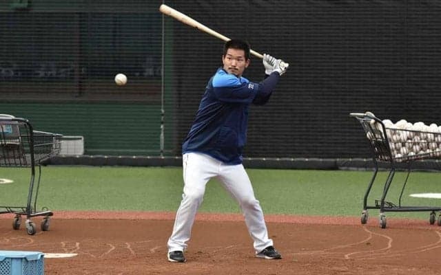 野手転向の西武川越は山川、森に“熱視線”　1軍目指し「本当に勉強になる」