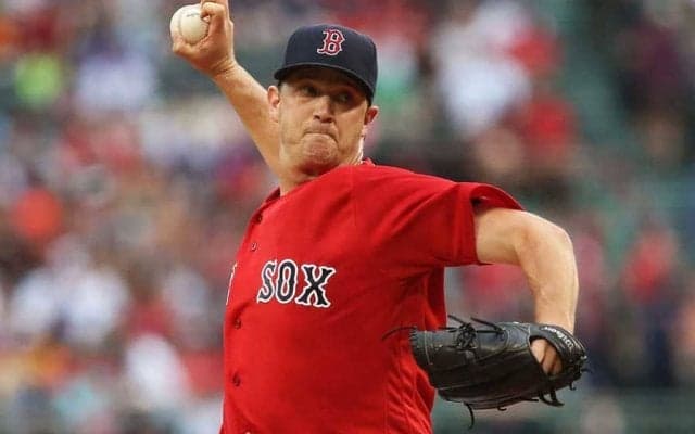 【名珍場面特別編】2018年NO1魔球!?　美しき“無回転ナックル”が再生90万超「これは黒魔術だ」