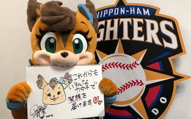 「西川選手にさんざんバカに…」　日ハムマスコットが語る“前代未聞”声出しの舞台裏