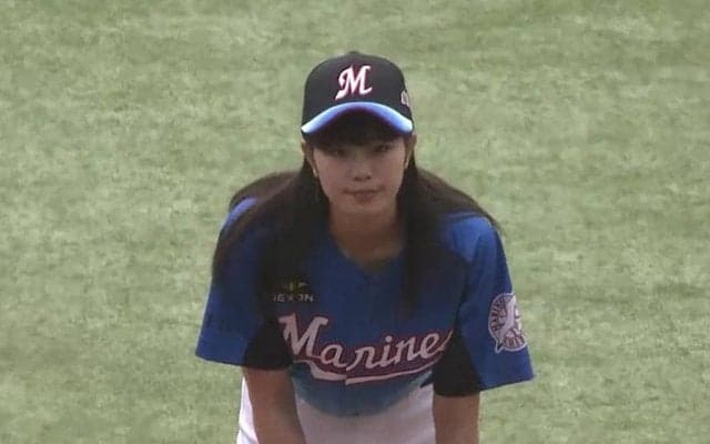 【始球式名場面】美女の103キロに球場どよめく！　稲村亜美さんが最速記録を更新