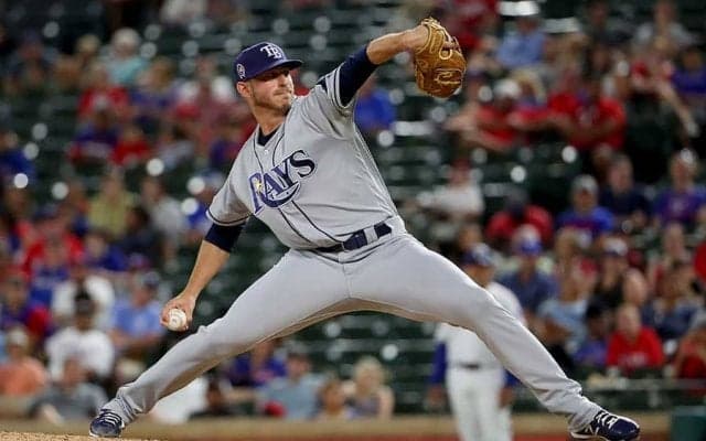 【MLB】魔球“ツーシームスライダー”!?　左殺しの“超絶変化球”に再反響「この球打てる？」