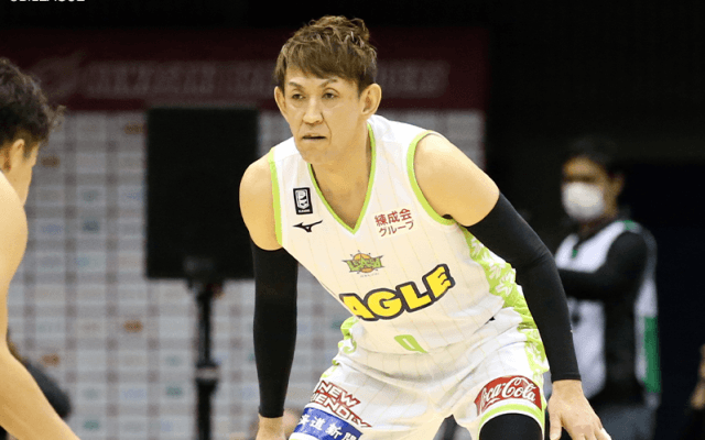 レバンガ北海道の折茂武彦、功労賞を受賞「みなさんのおかげだと思います」