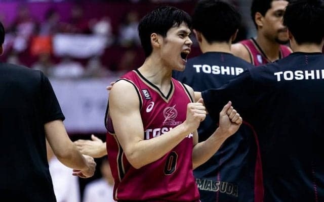 Bリーグ史上初、トリプル受賞を果たした藤井祐眞「さらに上のMVPも狙って頑張りたい」