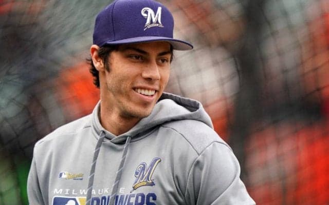 【MLB】「彼女は何歳なのだろうか？」　イエリッチが公開したママの美貌に米メディア衝撃