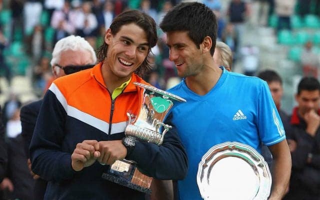 ジョコビッチがナダルのモノマネ。会場を爆笑の渦に【2009年ローマ珍場面】