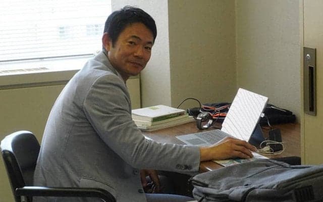 元巨人・仁志敏久氏、江戸川大客員教授に！　初授業はオンライン「僕の方が学んでいます」