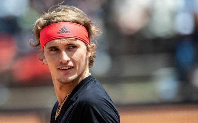 不運に見舞われた少女へ、ズベレフが心温まる対応【2019年ローマ名場面】