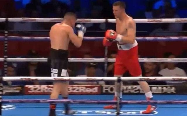 【名珍場面特別編】英ボクサーが挑発連発の挙句にKO負け…　恥ずかしすぎる敗戦に海外辛辣「最低な態度」