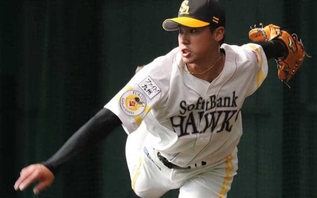 「えぐい！！」鷹“育成の星”の唸る剛球、浮き上がる球筋にファンも驚愕