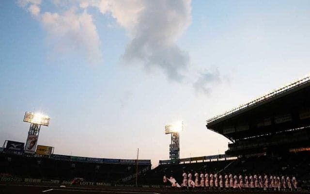 【名珍場面特別編】甲子園を海外記者はどう見たのか　異例の密着レポート「日本の野球への熱狂的な愛」