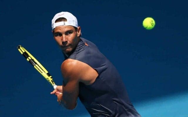 ナダルがテニスコートで練習再開。久しぶりの姿にファン歓喜「待ってました！」