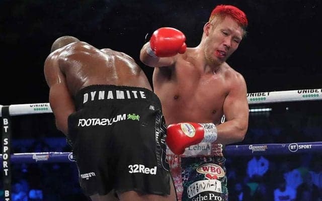 【名珍場面特別編】英22歳ヘビー級の“右一撃KO”に実況騒然「起きられるワケない！」　藤本京太郎を圧倒