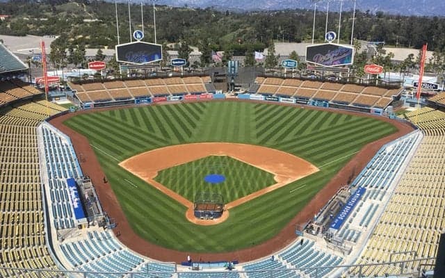【MLB】ドジャースタジアムが新型コロナの“ドライブスルー検査場”に　1日6000人の検査が可能