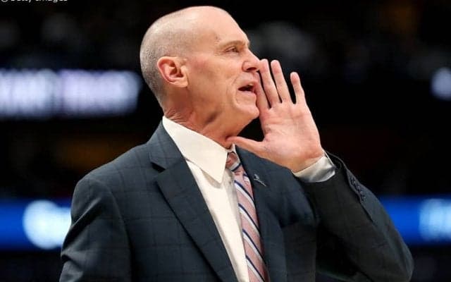 『ザ・ラストダンス』を観たマブスのカーライルHCが現役選手たちへ伝えたいこととは？