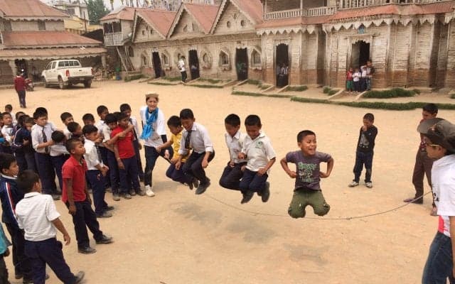 【ALL STYLE JUMPERS vol.10】「銃を縄跳びに持ち替えて」ROPEACE PROJECT