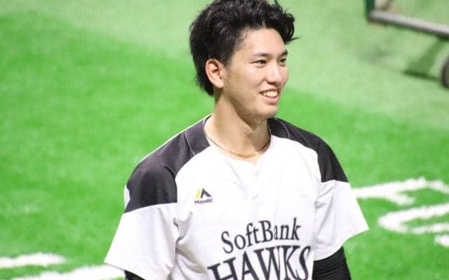 6年目の覚醒なるか？　開幕スタメン候補に急浮上する鷹・栗原陵矢にかかる期待
