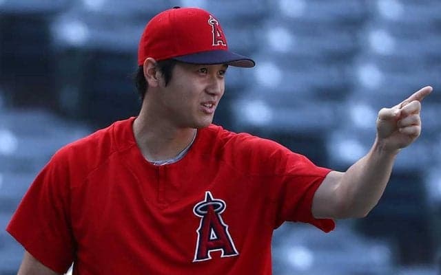 【名珍場面特別編】  大谷翔平、“カメラマン騙し”の飛びすぎ150m弾に米驚愕「神にすら届きうる」