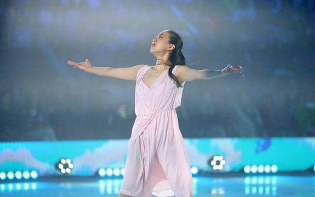 浅田真央、姉・舞と“夏浴衣2ショット”に癒されるファン続出「大和撫子にぴったり」