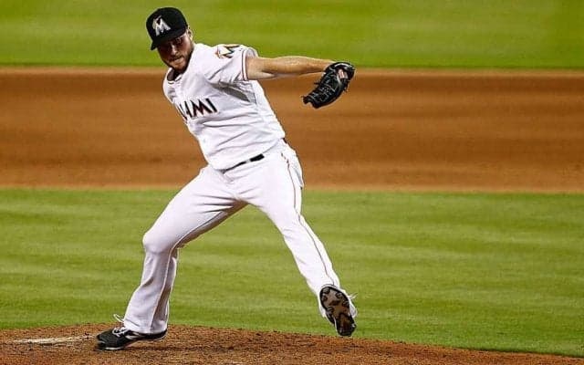 【球界名場面】違反投球でチャップマン超え170キロ？　マ軍右腕の超変則フォーム