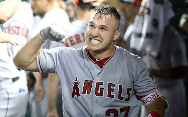 【MLB】1000万再生の衝撃！　トラウトのドライバーショットに再脚光「まだ宇宙を飛んでいる」