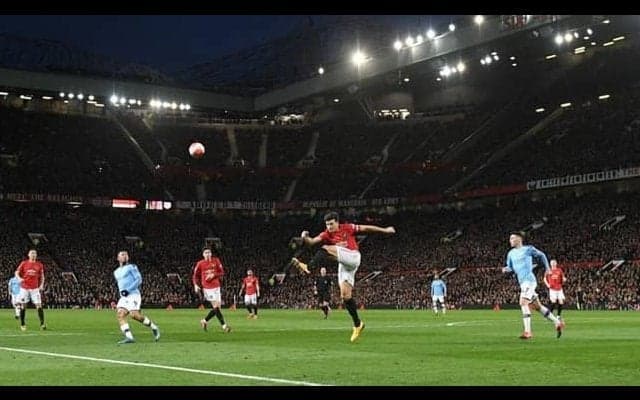 マンチェスター・ダービーの観戦者37人が死去か...