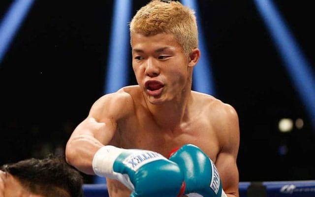 亀田和毅、生まれたばかりの第一子のために　“完全装備”のフェイスシールド姿が話題