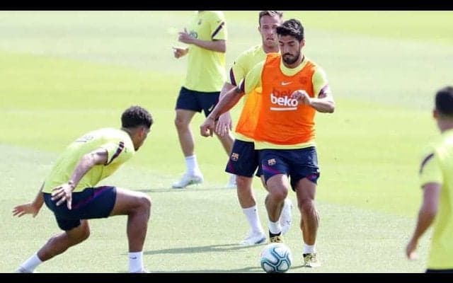 右膝の故障から5ヶ月 ルイス・スアレスに復帰許可が下りる