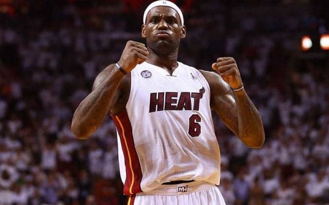 【NBA】レブロンが「キングになった瞬間」　“異次元の45得点”に反響「あの試合忘れない」