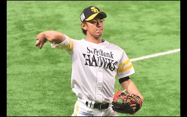 【球界名場面】「これは明豊今宮」　鷹名手の“ありえない”一塁バズーカ送球にファン驚愕