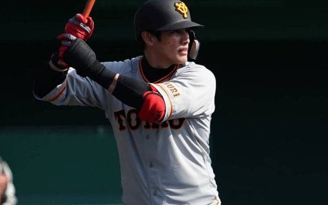 巨人陽岱鋼が連日の活躍！　第1打席で右前適時打、熾烈な開幕一塁争い続く