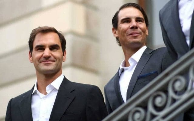 フェデラーがナダルのアカデミーの卒業式でサプライズ