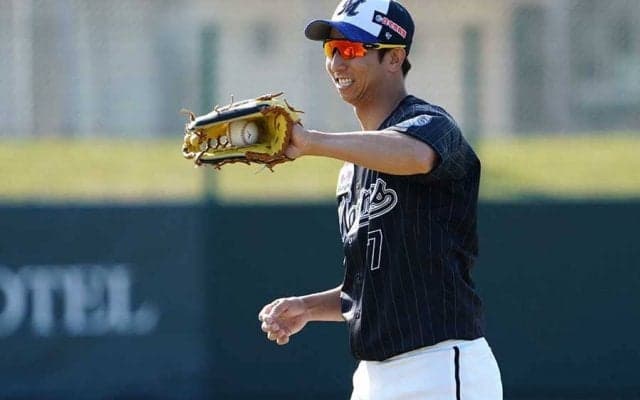 ロッテ・福田秀が先制阻止のファインプレー！　風速10メートルの悪条件も関係なし