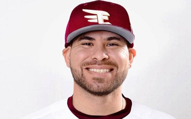 楽天ロメロ、背番号「99」から「9」に変更　「光栄。ベストを尽くしたい」