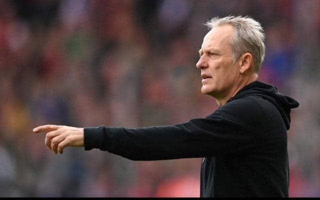 フライブルク、在籍9年のシュトライヒ監督との契約延長を発表