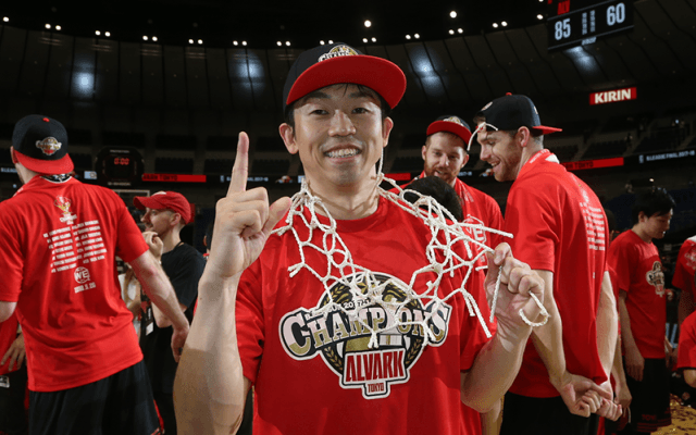 『漢の中の漢』正中岳城の引退に多くの選手が惜別の言葉