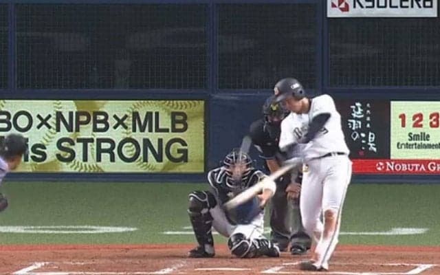 祝！誕生日＆入籍！　オリ大城が自ら放った“祝砲”にファン「選手全員今すぐ結婚しろ」