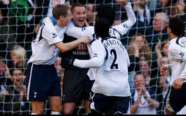 まさにインクレディブル！イングランド代表GKがイングランド代表GKからゴールを奪う！【インクレディブル・ゴールズ】