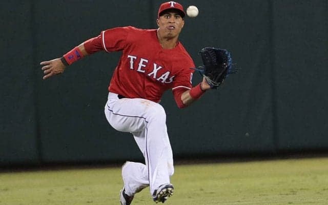 【MLB】ロッテ助っ人マーティンの160キロ弾丸送球　ア盗塁王のアルトゥーベも「なす術なし」