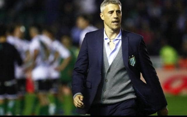 指導者転身のクレスポ、理想像はモウリーニョ！ 将来的な指揮官としてのイングランド復帰願望も明かす