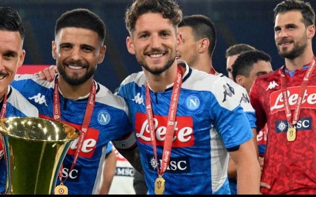 コッパ・イタリア制覇のメルテンス、勝利の理由は「僕たちが生まれ変わった」