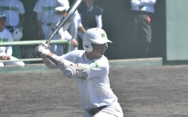 鳥取から高卒プロ目指す文武両道の大型遊撃手 岡本大翔（米子東高2年）【Future HeroesVol.42】