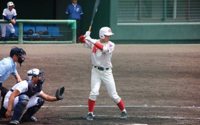 打の“令和の怪物”候補は中谷仁監督の秘蔵っ子　德丸天晴（智辯和歌山高1年）【Future Heroes vol.13】