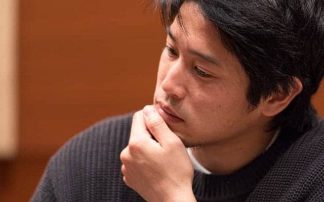 内田篤人が明かす、32歳の本音「サッカー選手として、終わる年齢ではない」