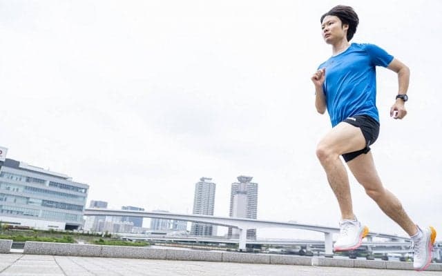 “山の神”柏原竜二さん、ホカオネオネのアンバサダーに就任。「日本各地で講演や陸上教室を行いたい」