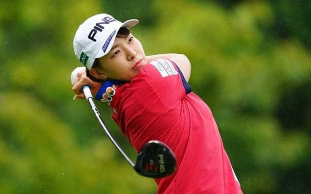 渋野日向子、開幕戦でプロ初の罰　理由は雨水対処の時間「ゴルフ人生で絶対忘れない」