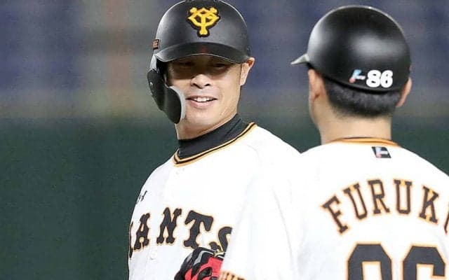 専門家が分析する巨人の「1番打者」事情　7番“降格”の吉川尚の狙いと亀井の万能性