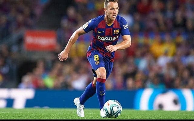 バルサMFアルトゥール、ユーベ移籍で完全合意か