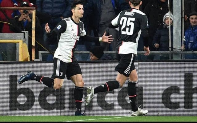 最高到達点は256cm! 重力をものともしないC・ロナウドの超人的なヘディング【インクレディブル・ゴールズ】