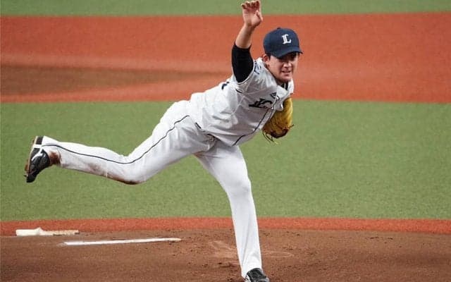 遅すぎて打てない？　西武・與座の“超遅球”をファン絶賛「ロマン」「技巧派の鑑」